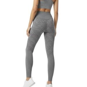 Athleta Exhale Heel Tight Womens Sz Small Gray Active Wear Gym Training Yoga